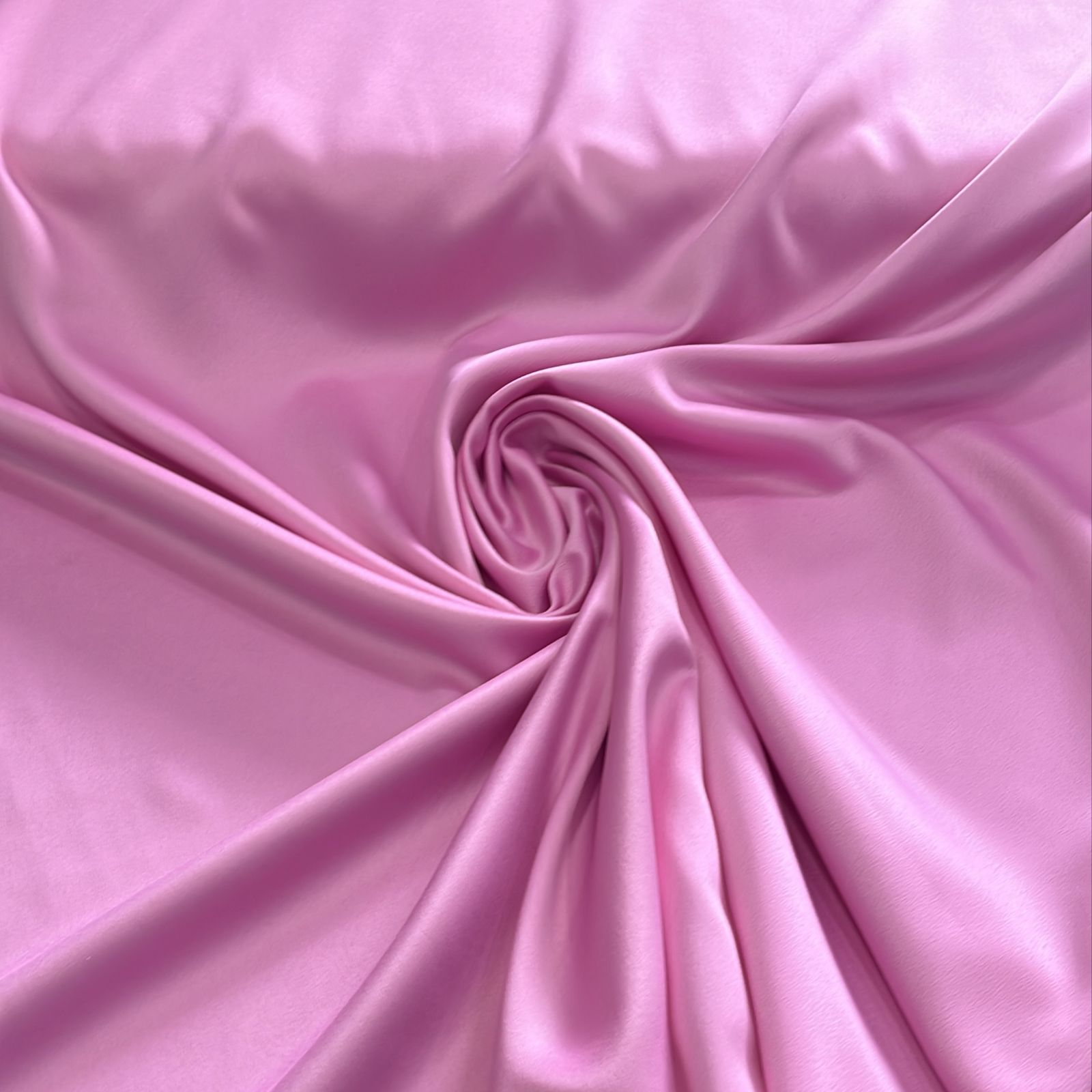 CREPE SATIN INDONÉSIA - COR ROSA CHICLETE - 100% POLIÉSTER - 256 G/M² COM 1,50 LG