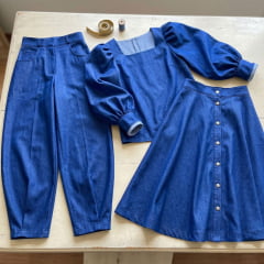 TECIDO JEANS DENIM COTTON COR AZUL FORTE 70% POLIÉSTER E 30% ALGODÃO COM 1,40 LG