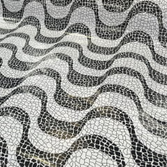 FORRO PARA TOALHA DE MESA TÉRMICO ESTAMPA CALÇADÃO DE COPACABANA 100% POLIÉSTER COM 1,40 LG