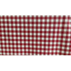 FORRO PARA TOALHA DE MESA TÉRMICO ESTAMPA CHESSMATE VERMELHA 100% POLIÉSTER COM 1,40 LG FORRO PARA TOALHA DE MESA TÉRMICO ESTAMPA CHESSMATE VERMELHA 100% POLIÉSTER COM 1,40 LG