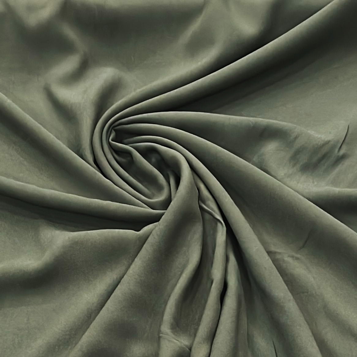 TECIDO VISCOSE LISA COR VERDE MUSGO 100% VISCOSE COM 1,40 LG